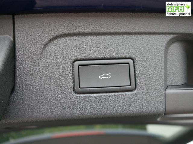 Volkswagen Touran Comfortline 1.5 TSI COMFORTLINE*ACC*LED*PDC*KAMERA*NAVI*SHZ* 7-SITZER 17-ZOLL 