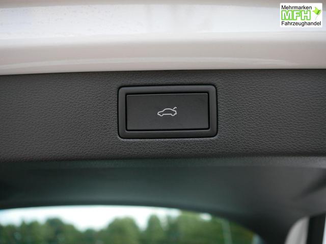 Skoda Kamiq 130 Jahre Premium 1,5 TSI DSG*KAMERA*PDC*SMARTLINK*AHK-SCHWENKBAR*LED*SHZ* 