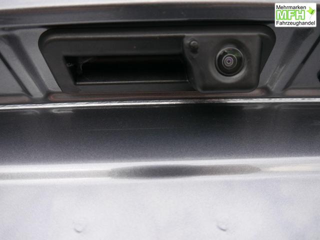 Skoda Karoq Edition Selection 130 Jahre 1,5 TSI DSG*NAVI-&Uuml;BER-SMARTLINK*PDC*KAMERA*LED*SHZ*TEMPOMAT 