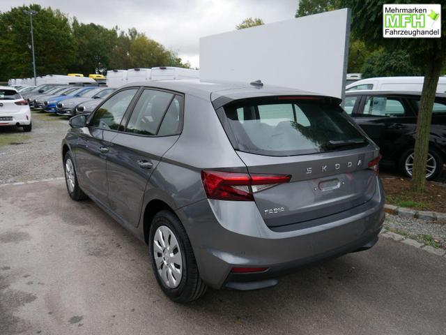 Skoda Fabia Selection 1.0 TSI *NAVI-ÜBER-SMARTLINK*LED*PDC-HI*SHZ*KLIMA*BLUETOOTH 