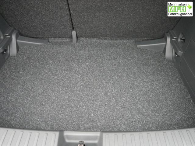 Skoda Fabia Selection 1.0 TSI *NAVI-ÜBER-SMARTLINK*LED*PDC-HI*SHZ*KLIMA*BLUETOOTH 