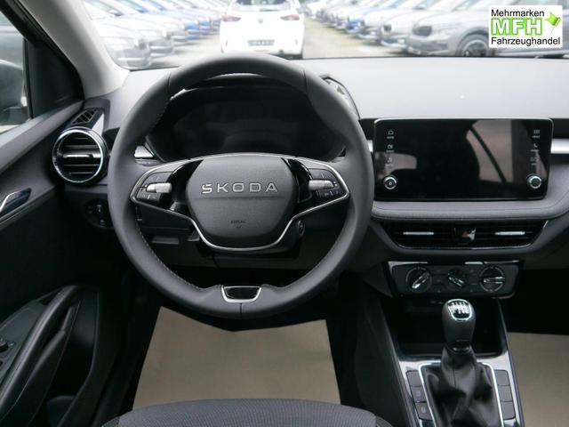 Skoda Fabia Selection 1.0 TSI *NAVI-ÜBER-SMARTLINK*LED*PDC-HI*SHZ*KLIMA*BLUETOOTH 