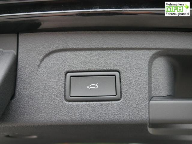 Volkswagen Touran Comfortline 1.5 TSI DSG COMFORTLINE*ACC*LED*PDC*KAMERA*NAVI*SHZ* 7-SITZER 17-ZOLL 