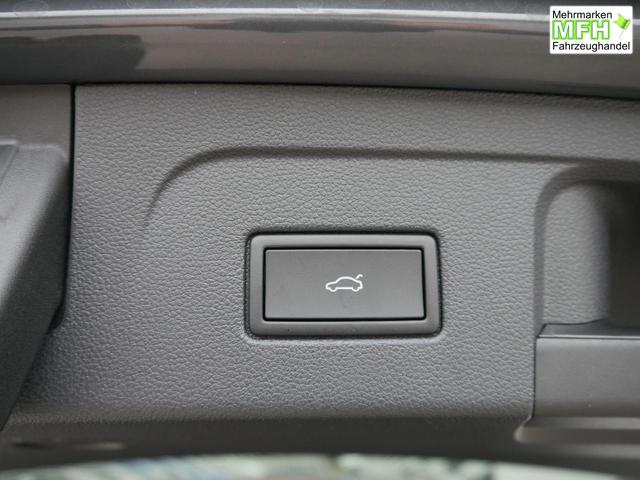 Volkswagen Touran Comfortline 2.0 TDI DSG COMFORTLINE*ACC*PDC*LED*KAMERA*NAVI*SHZ*7SITZER 17-ZOLL 