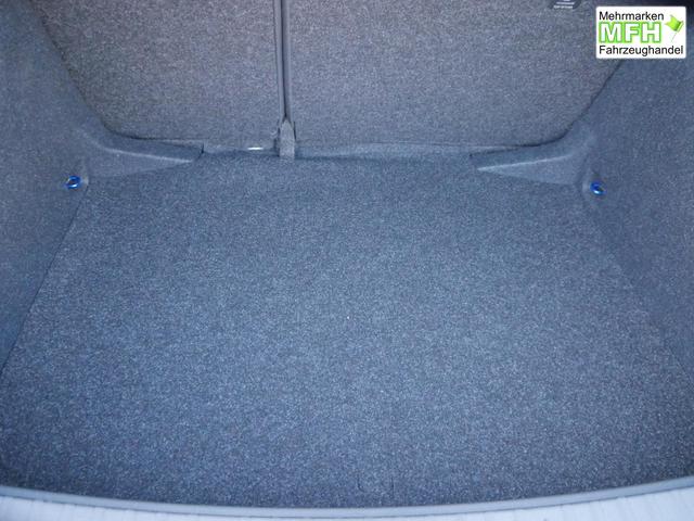 Skoda Scala Selection 1.5 TSI DSG*NAVI-&Uuml;BER-SMARTLINK*PDC-HI*LED*TEMPOMAT*SHZ*KLIMA*DAB 