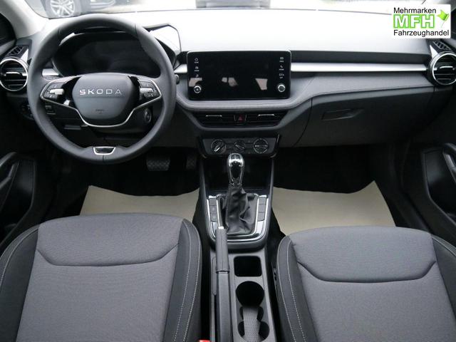 Skoda Fabia Selection 1.0 TSI DSG*NAVI-&Uuml;BER-SMARTLINK*LED*PDC-HI*SHZ*DAB*KLIMA 