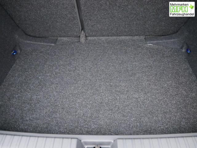 Skoda Kamiq Monte Carlo 1.5 TSI DSG*MATRIX-LED*SMARTLINK*PDC-HI*TEMPOMAT*SHZ*17-ZOLL 