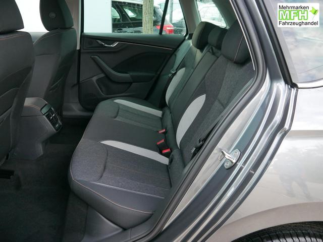 Skoda Kamiq 130 Jahre Premium 1,5 TSI DSG*KAMERA*PDC*SMARTLINK*AHK-SCHWENKBAR*LED*SHZ* 
