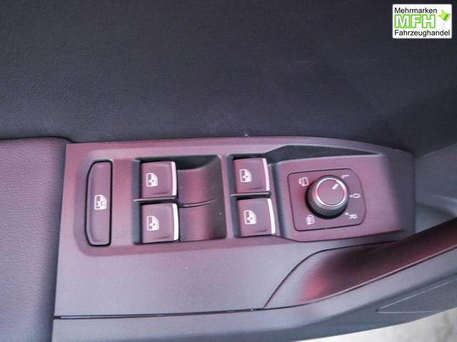 Seat Leon Sportstourer FR Kombi 2.0 TDI DSG*NAVI*ACC*PDC*5j-GARANTIE*LED*SHZ*TEMPOMAT*18-ZOLL*SOFORT-VERF&Uuml;GBAR 