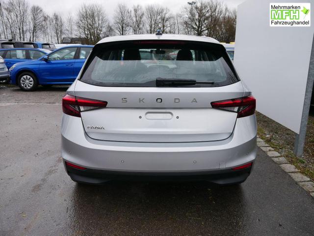 Skoda Fabia Selection 1.0 TSI DSG*NAVI-&Uuml;BER-SMARTLINK*LED*PDC-HI*SHZ*DAB*KLIMA 