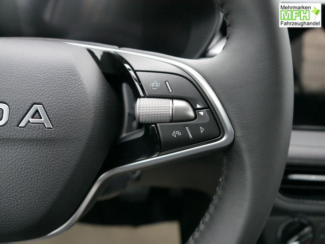 Skoda Fabia Selection 1.0 TSI DSG*NAVI-&Uuml;BER-SMARTLINK*LED*PDC-HI*SHZ*DAB*KLIMA 