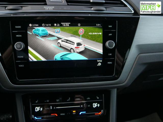 Volkswagen Touran Comfortline 1.5 TSI DSG COMFORTLINE*ACC*LED*PDC*KAMERA*NAVI*SHZ* 7-SITZER 17-ZOLL 