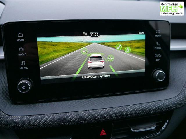 Skoda Fabia Selection 1.0 TSI *NAVI-ÜBER-SMARTLINK*LED*PDC-HI*SHZ*KLIMA*BLUETOOTH 