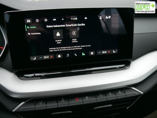 Skoda Octavia Combi Selection 2.0 TDI DSG Selection*PDC*LED*SHZ*TEMPOMAT*SMARTLINK*AHK-SCHWENKBAR 