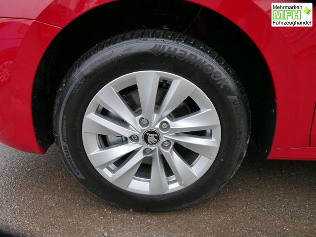 Skoda Octavia Combi Selection 2.0 TDI DSG Selection*ACC*NAVI*PDC*LED*SHZ*AHK-SCHWENKBAR*TEMPOMAT 