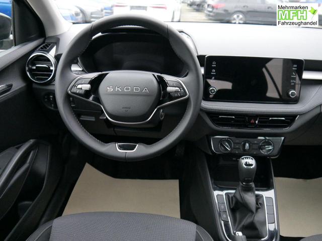 Skoda Fabia Selection 1.0 TSI *PDC-HI*LED*SHZ*NAVI-&Uuml;BER-SMARTLINK*KLIMA*BLUETOOTH 