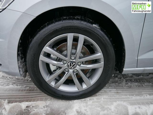 Volkswagen Touran Comfortline 1.5 TSI COMFORTLINE*ACC*NAVI*KESSY*3-ZONE KLIMAAUTOMATIK*RFK*WINTERPAKET* 