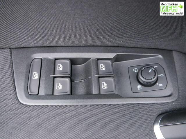 Volkswagen Touran Comfortline 1.5 TSI COMFORTLINE*ACC*NAVI*KESSY*3-ZONE KLIMAAUTOMATIK*RFK*WINTERPAKET* 