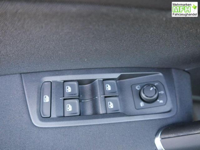 Volkswagen Touran Comfortline 1.5 TSI DSG COMFORTLINE*NAVI*ACC*PDC*LED*SHZ*KAMERA*7-SITZER*17-ZOLL 