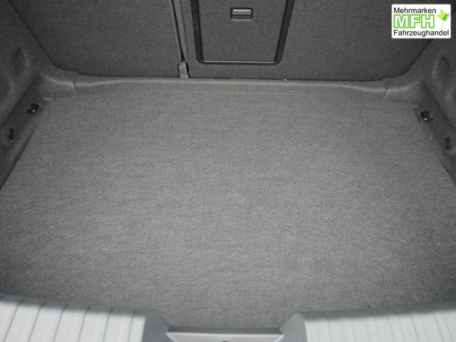 Seat Leon FR 2.0 TDI DSG DSG*KAMERA*ACC*TEMPOMAT*NAVI*3-ZONE KLIMAAUTOMATIK*VIRTUAL COCKPIT* 