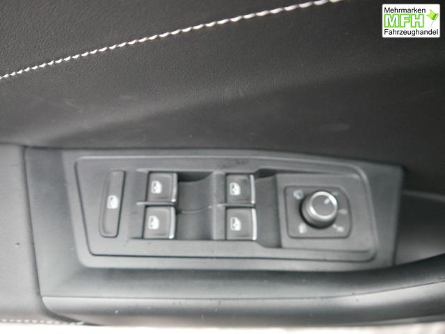 Volkswagen T-Roc Style 1,5 TSI DSG*AHK*ACC*MATRIX-LED*SHZ*PDC*KAMERA*TEMPOMAT*19-ZOLL 