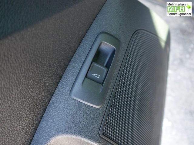 Skoda Karoq Sportline 2.0 TSI 4x4 DSG*AHK*ACC*PDC-HI*LED*SHZ*TEMPOMAT*SMARTLINK 