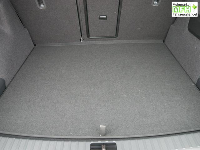 Skoda Karoq Selection 2.0 TDI DSG 4x4*AHK*PDC-HI*LED*SHZ*SMARTLINK*TEMPOMAT 