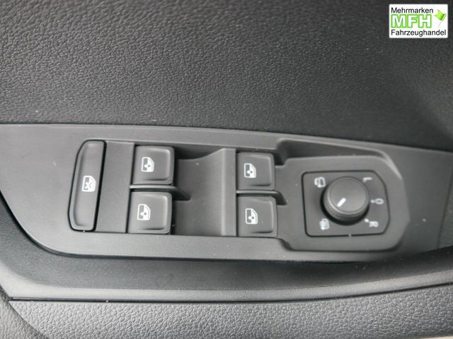 Skoda Karoq Selection 2.0 TDI DSG 4x4*AHK*PDC-HI*LED*SHZ*SMARTLINK*TEMPOMAT 