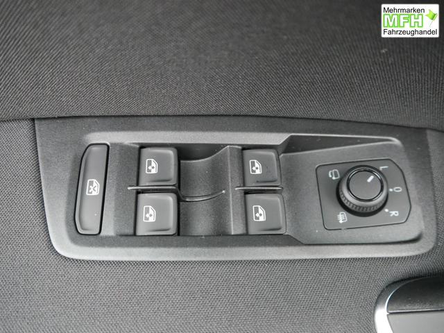 Volkswagen Touran Comfortline 1.5 TSI DSG COMFORTLINE*NAVI*ACC*PDC*LED*SHZ*KAMERA*7-SITZER*17-ZOLL 