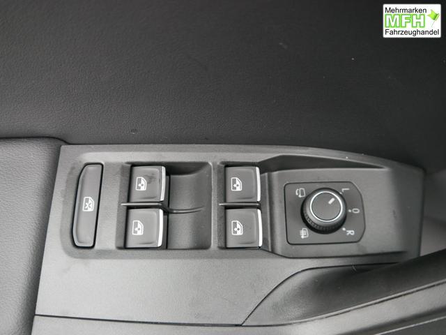 Seat Leon FR 2.0 TDI DSG*RFK*NAVI*TEMPOMAT*TRAVEL ASSIST* FULL LINK* KEYLESS-GO* 