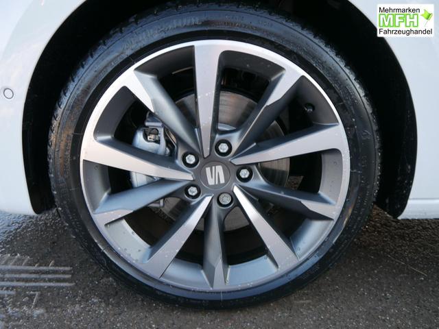 Seat Leon Sportstourer FR 1.5 eTSI Kombi DSG*AHK-SCHWENKBAR*NAVI*TEMPOMAT*3-ZONE KILMAAUTOMATIK 