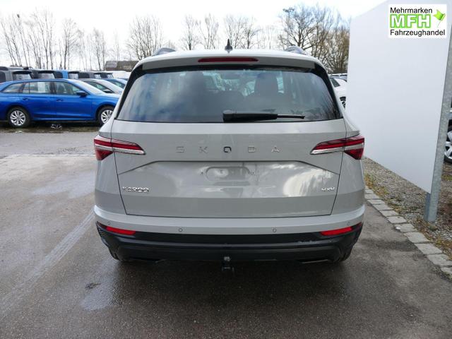 Skoda Karoq Selection 2.0 TDI DSG 4x4 4x4*AHK*TEMPOMAT*SMARTLINK*KLIMAAUTOMATIK*SHZ*LED 