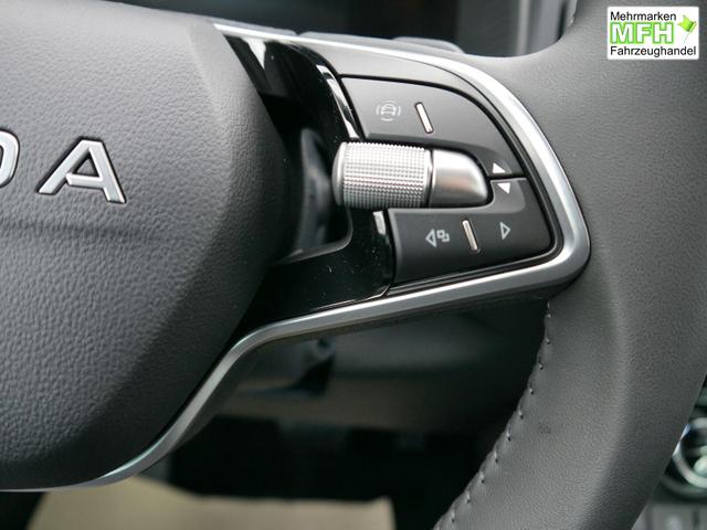 Skoda Karoq Jahre Edoniti Selection 130 Edition 1,5 TSI DSG*NAVI-&Uuml;BER-SMARTLINK*PDC*KAMERA*LED*SHZ*TEMPOMAT 