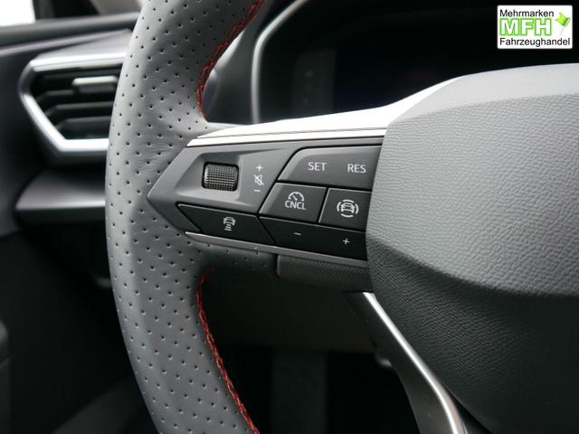 Seat Leon FR 2.0 TDI DSG*RFK*NAVI*TEMPOMAT*TRAVEL ASSIST* FULL LINK* KEYLESS-GO* 