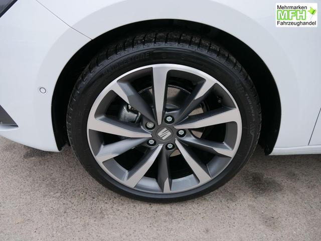 Seat Leon FR 2.0 TDI DSG*RFK*NAVI*TEMPOMAT*TRAVEL ASSIST* FULL LINK* KEYLESS-GO* 