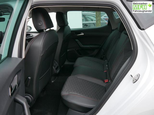 Seat Leon FR 2.0 TDI DSG*RFK*NAVI*TEMPOMAT*TRAVEL ASSIST* FULL LINK* KEYLESS-GO* 