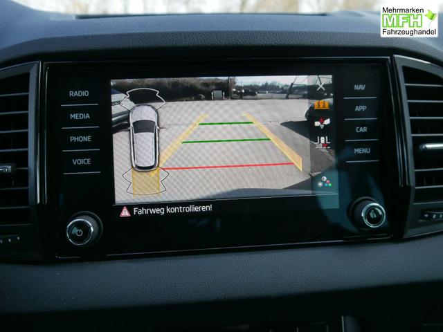 Skoda Karoq Selection TOP PLUS Edition 1,5 TSI DSG*SMARTLINK*LED*PDC*KAMERA*TEMPOMAT*SHZ 