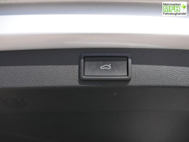 Skoda Karoq Selection TOP PLUS Edition 1,5 TSI DSG*SMARTLINK*LED*PDC*KAMERA*TEMPOMAT*SHZ 