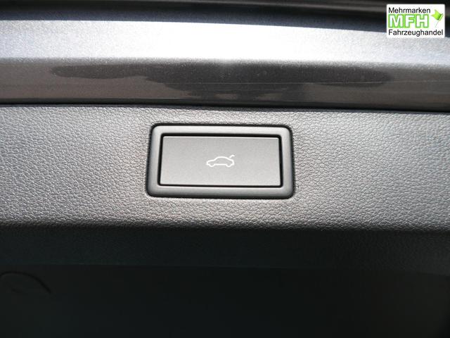 Skoda Kamiq Premium 130 Jahre Edition 1,5 TSI DSG*AHK-SCHWENKBAR*PDC*LED*KAMERA*SHZ*TEMPOMAT 