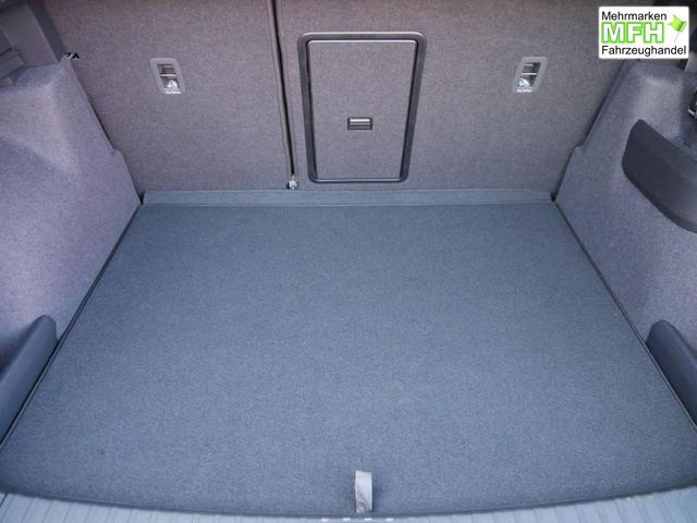 Skoda Karoq Sportline 2.0 TSI 4x4 DSG DSG*ACC*AHK-SCHWENKBAR*PDC-HINTEN*KESSY*LENKRADHEIZUNG* 