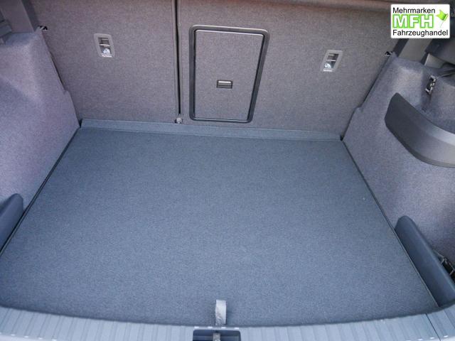 Skoda Karoq Sportline 2.0 TSI 4x4 DSG DSG*ACC*AHK-SCHWENKBAR*PDC-HINTEN*KESSY*LENKRADHEIZUNG* 