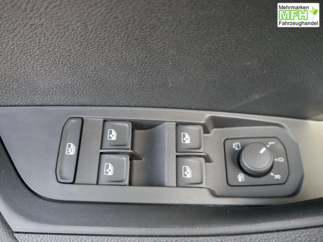 Skoda Karoq Sportline 2.0 TSI 4x4 DSG DSG*ACC*AHK-SCHWENKBAR*PDC-HINTEN*KESSY*LENKRADHEIZUNG* 