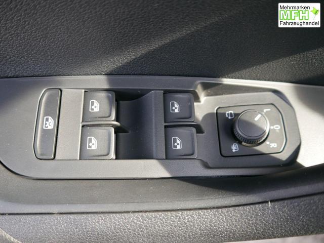Skoda Karoq Sportline 2.0 TDI 4x4 DSG*AHK-SCHWENKBAR*ACC*PDC-HI*LED*SHZ*TEMPOMAT*KLIMA 