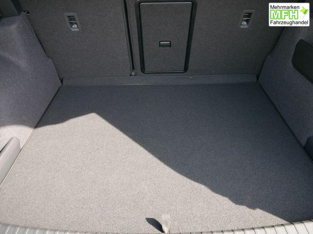 Skoda Karoq Sportline 2.0 TSI 4x4 DSG DSG*ACC*AHK-SCHWENKBAR*PDC-HINTEN*KESSY*LENKRADHEIZUNG* 