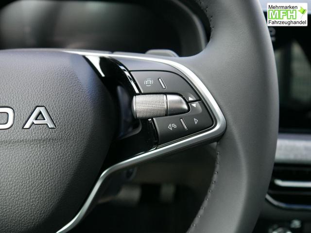 Skoda Kamiq Selection 1.0 TSI DSG*PDC-HINTEN*TEMPOMAT*SMARTLINK*SHZ*LED*KLIMAAUTOMATIK* 