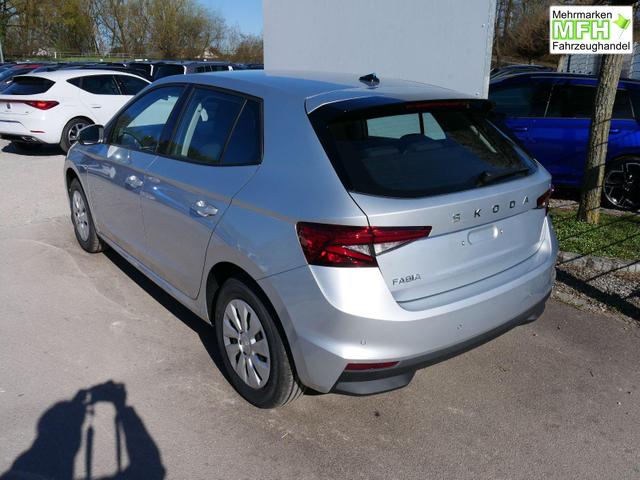 Skoda Fabia Selection 1.0 TSI*PDC-HINTEN*SMARTLINK*KEYLESS-GO*LED*BLUETOOTH*WINTERPAKET* 