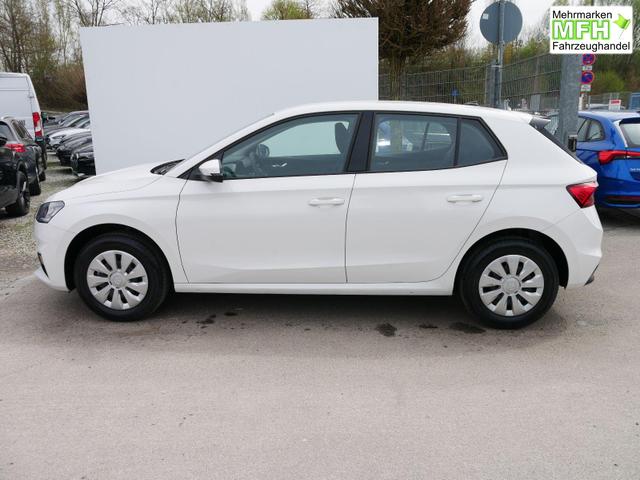 Skoda Fabia Selection 1.0 TSI *LED*PDC-HI*SMARTLINK*SHZ*BLUETOOTH*FRONT-ASSIST 