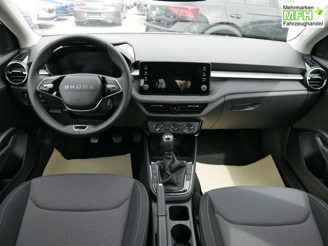 Skoda Fabia Selection 1.0 TSI *LED*PDC-HI*SMARTLINK*SHZ*BLUETOOTH*FRONT-ASSIST 