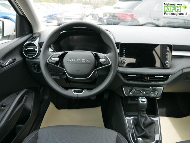 Skoda Fabia Selection 1.0 TSI *LED*PDC-HI*SMARTLINK*SHZ*BLUETOOTH*FRONT-ASSIST 