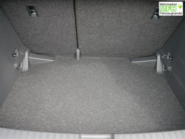 Skoda Fabia Selection 1.0 TSI *LED*PDC-HI*SMARTLINK*SHZ*BLUETOOTH*FRONT-ASSIST 